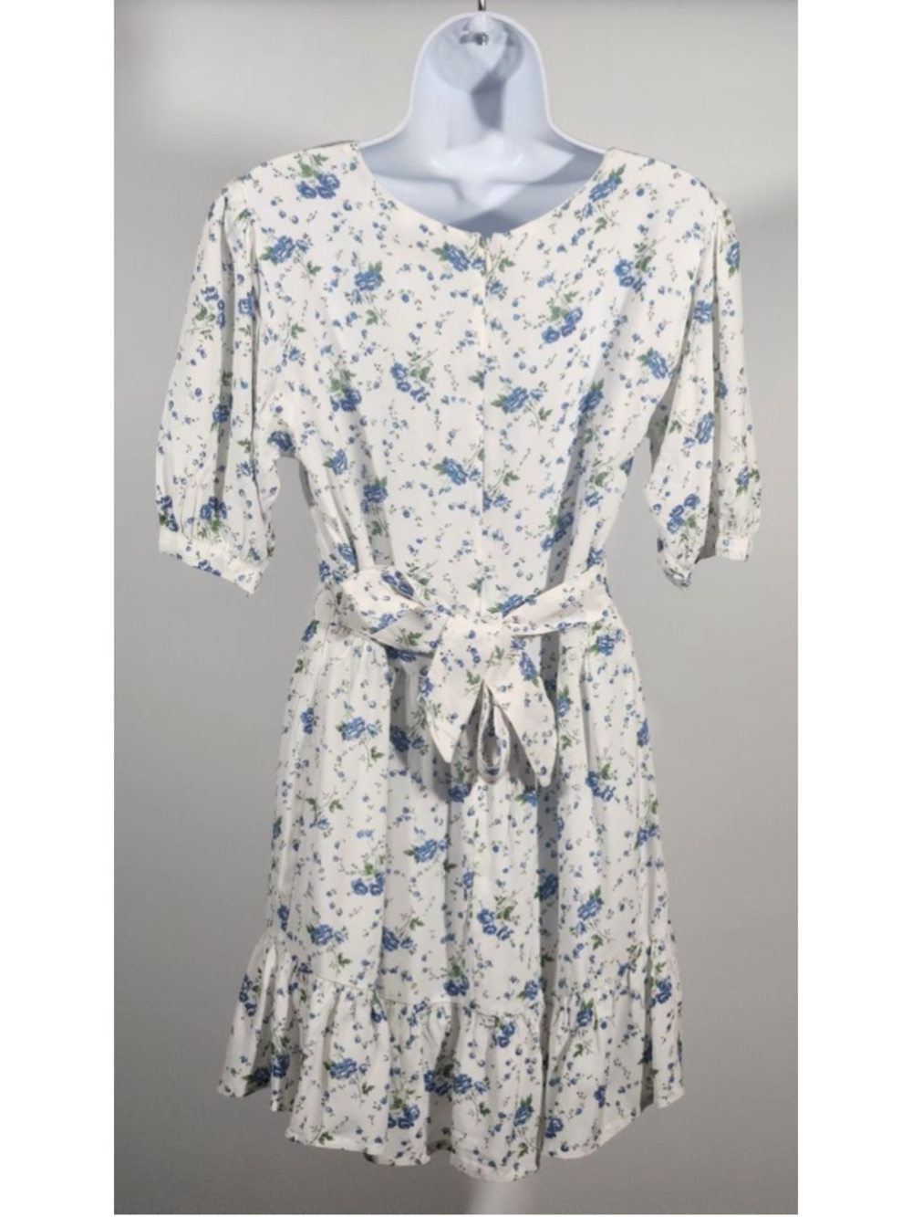 Faithfull The Brand Floral Mini Dress M 6 White Blue Puff Sleeve Lined NWOT⁸ - Picture 7 of 8